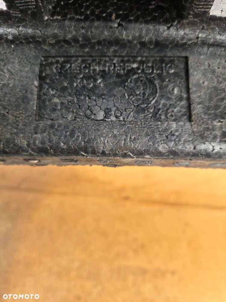 Belka Pod Zderzak przód Przedni Škoda Octavia III 3 5E0807109A 5E0807248 wzmocnienie zderzaka przód przednie Skoda Octavia III 3 - 14