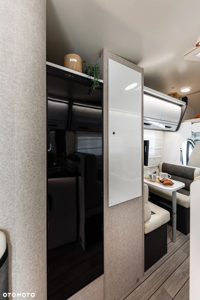 McLOUIS Glamys 322 - 7-osobowy - 12