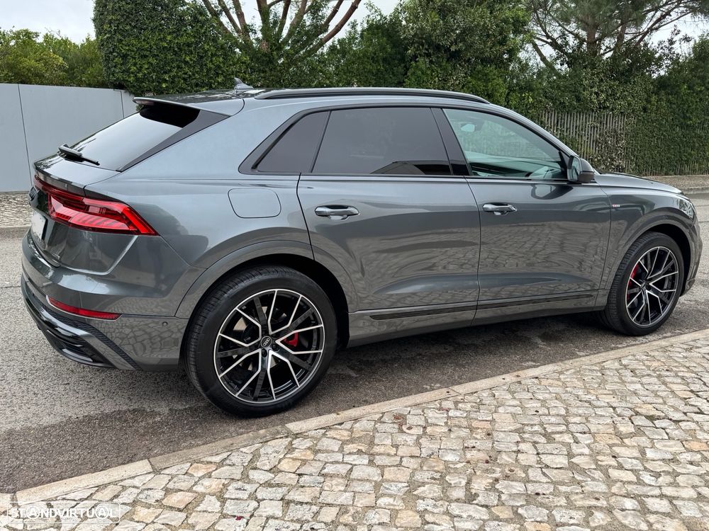 Audi Q8 60 TFSIe quattro S line Tiptronic - 15