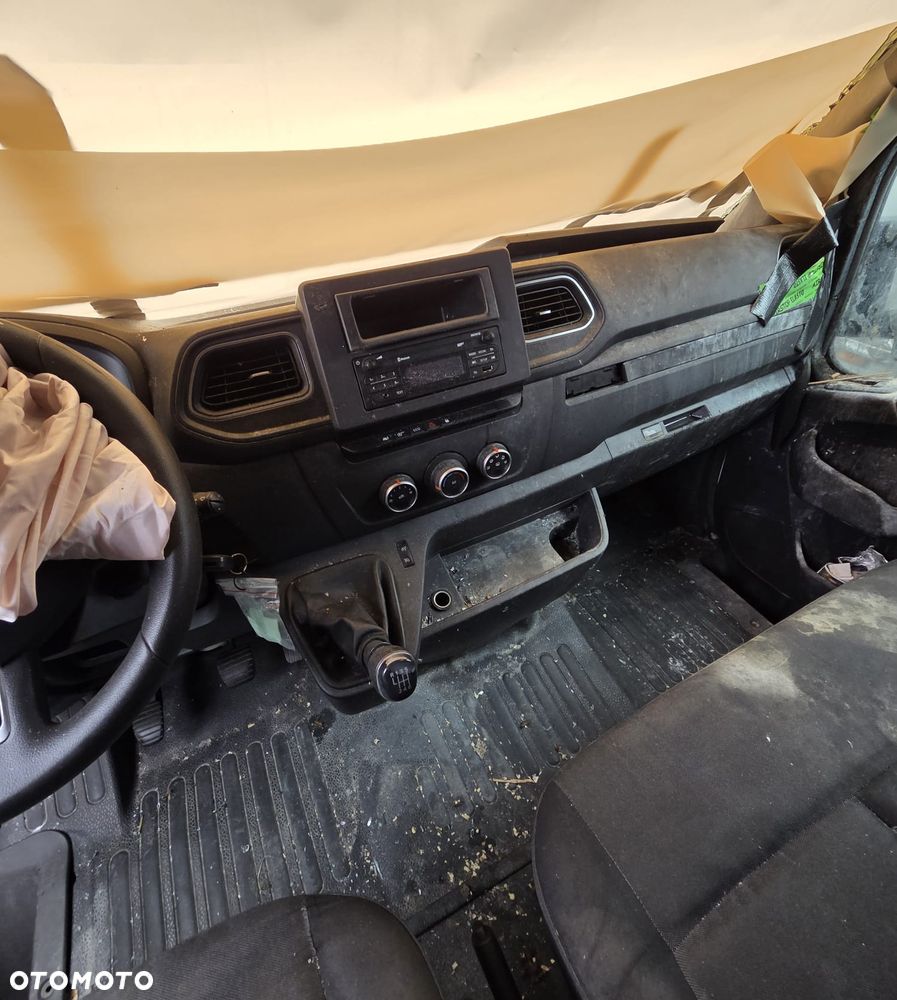 Renault Master - 6