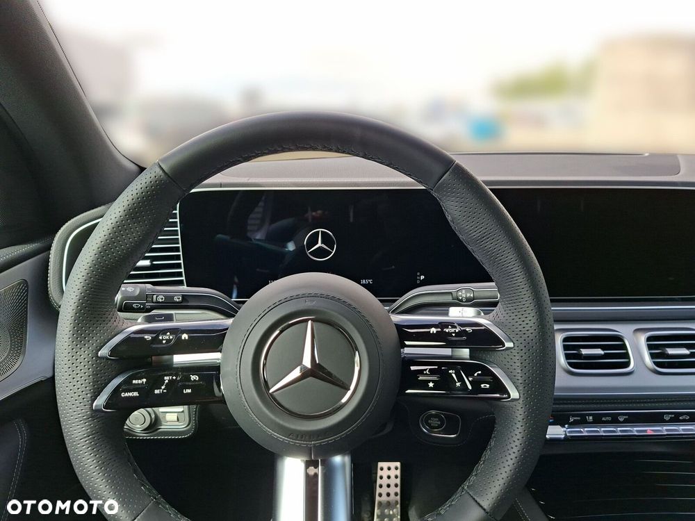Mercedes-Benz GLE - 11