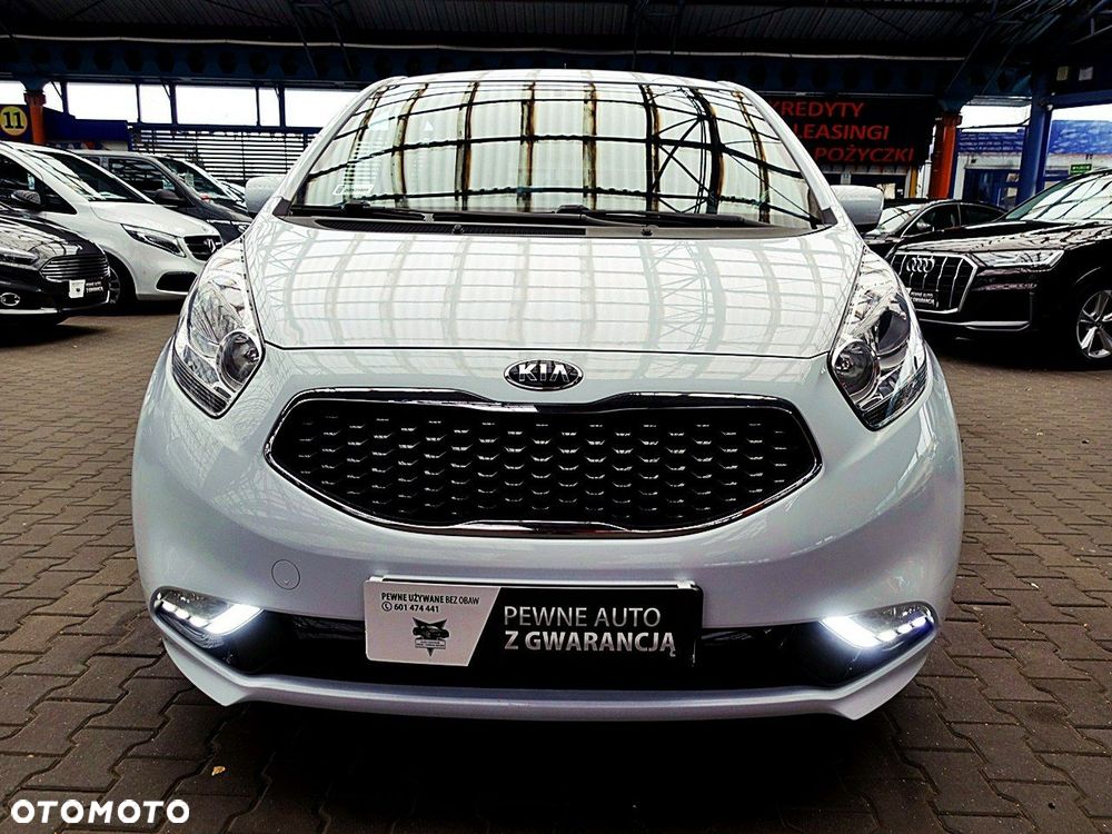 Kia Venga - 36