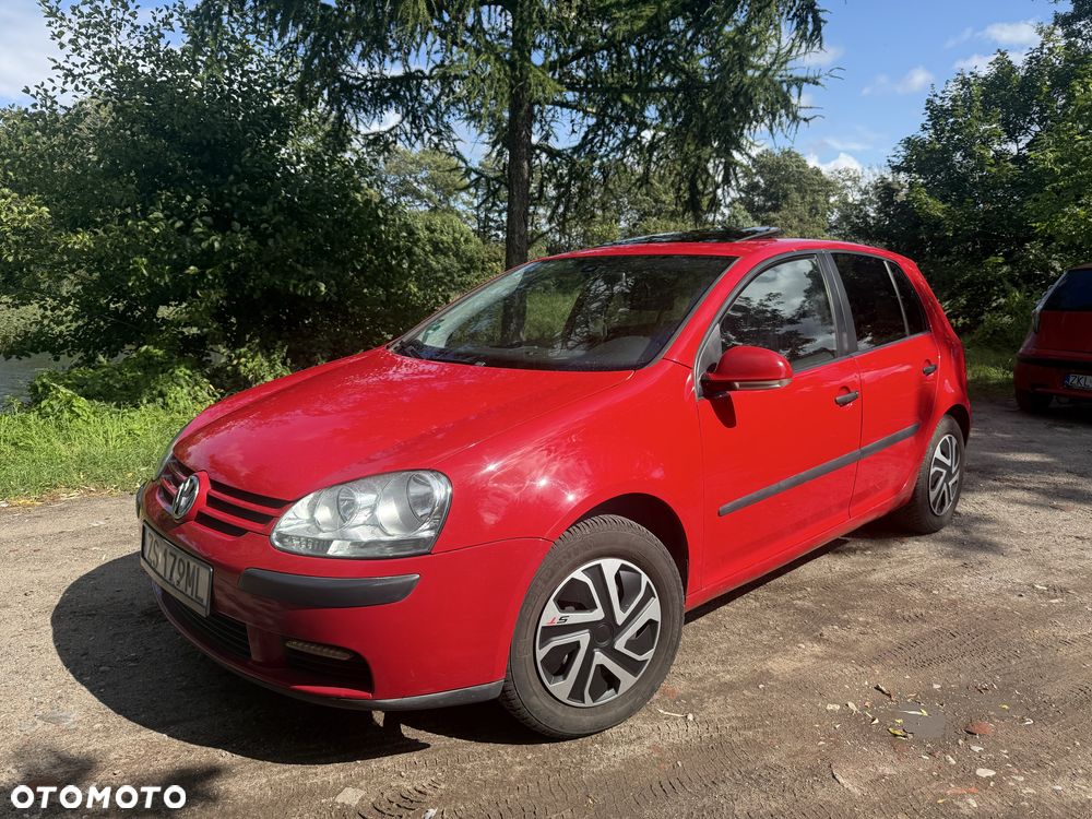 Volkswagen Golf - 1