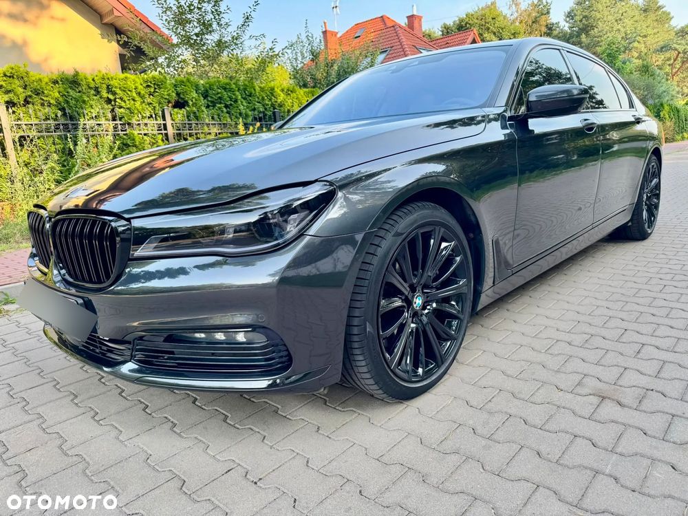 BMW Seria 7 750Li xDrive - 3
