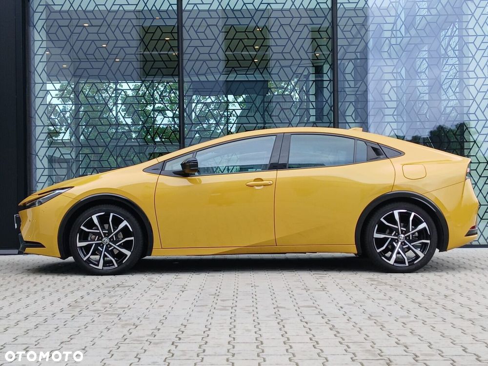 Toyota Prius - 3