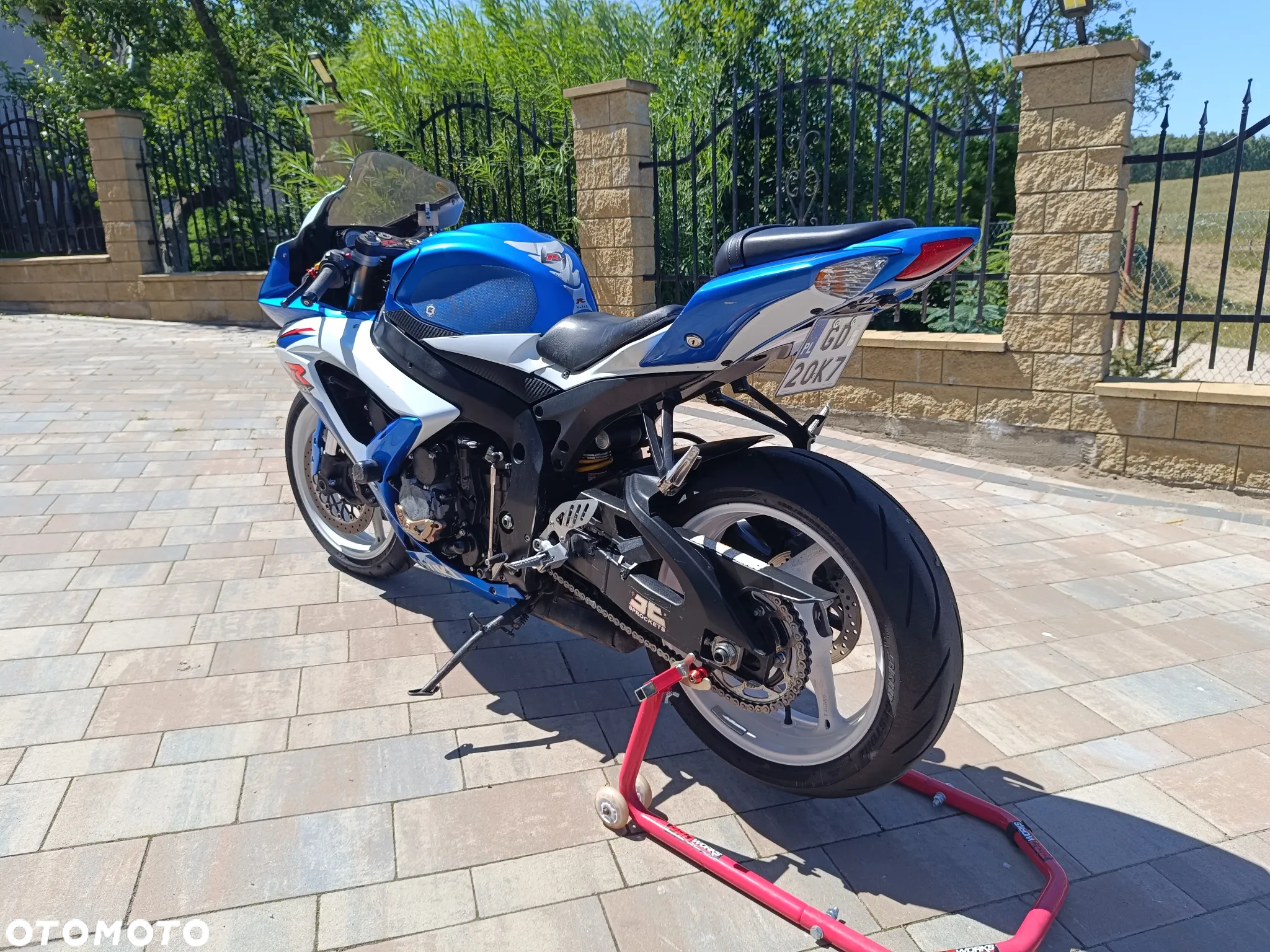 Suzuki GSX-R - 6