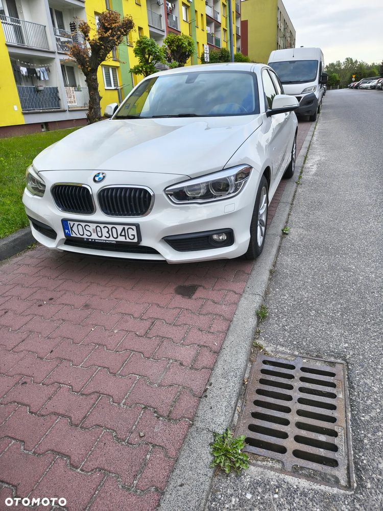 BMW Seria 1 118i - 11