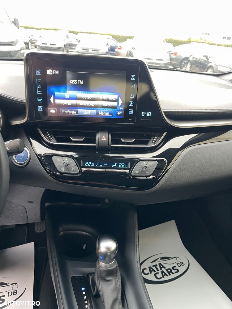 Toyota C-HR - 36