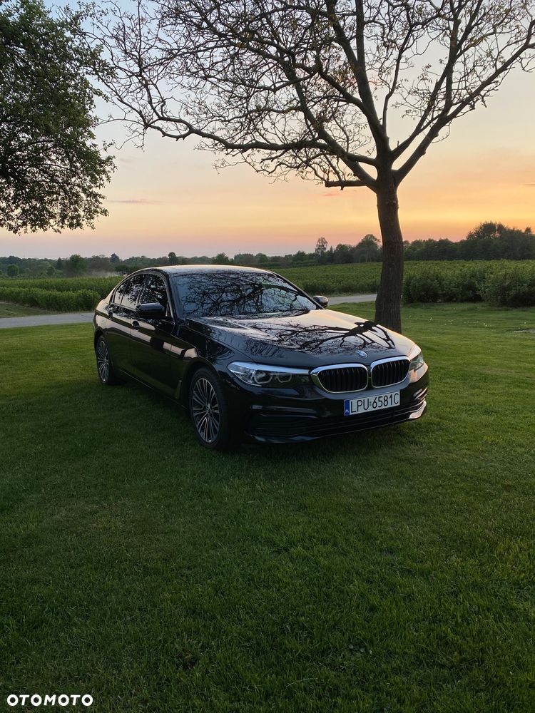 BMW Seria 5 530i Sport Line - 1