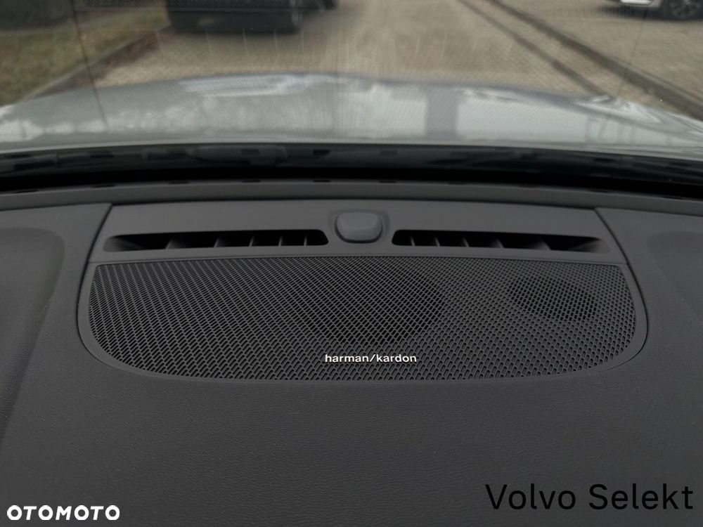 Volvo XC 40 - 27