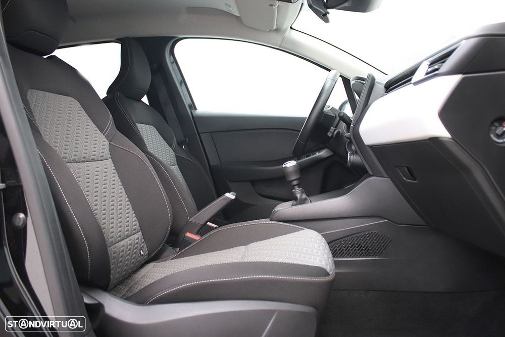 Renault Clio 1.0 TCe Evolution - 21