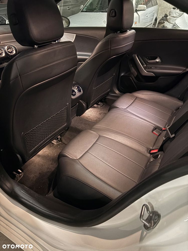 Mercedes-Benz Klasa A 220 4Matic 7G-DCT - 19