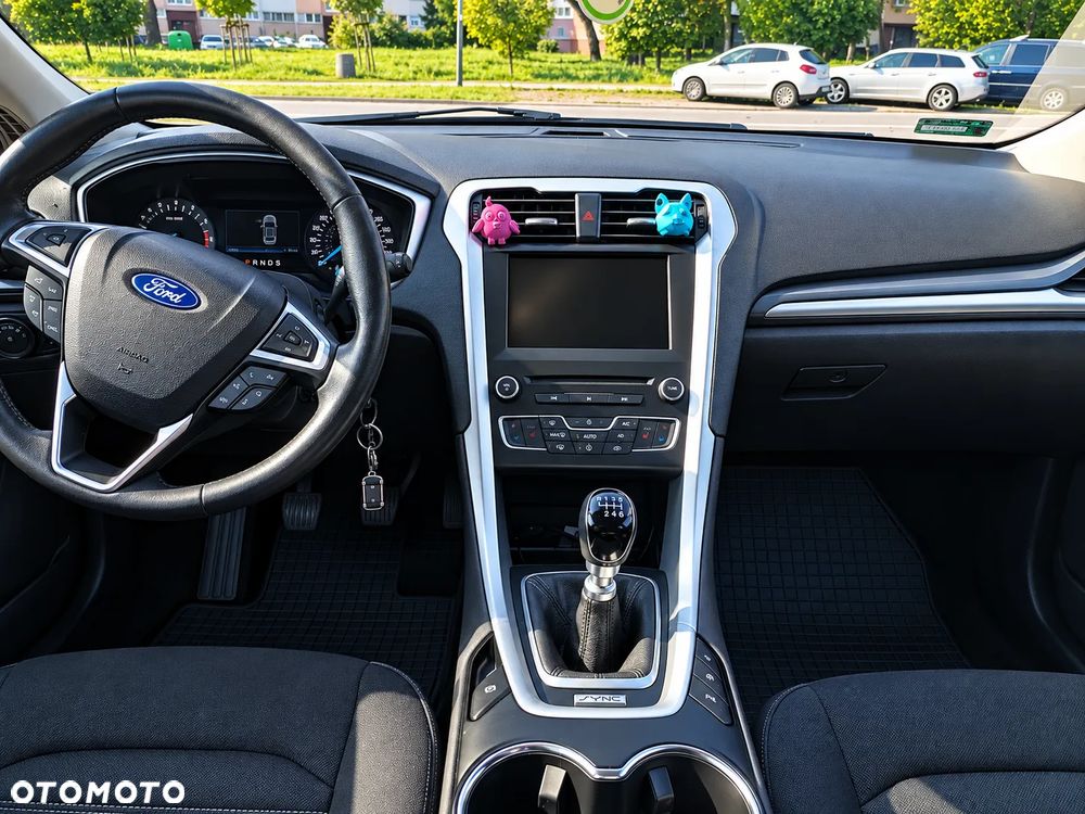 Ford Mondeo - 7