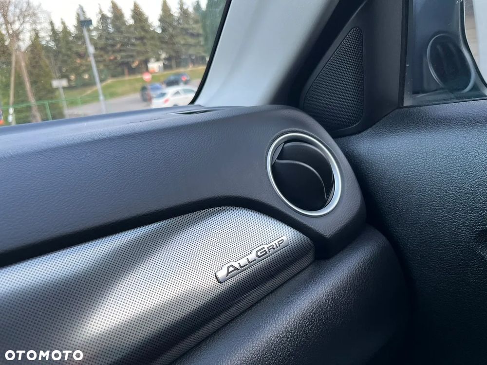 Suzuki Vitara 1.4 Boosterjet XLED Sun 4WD - 19