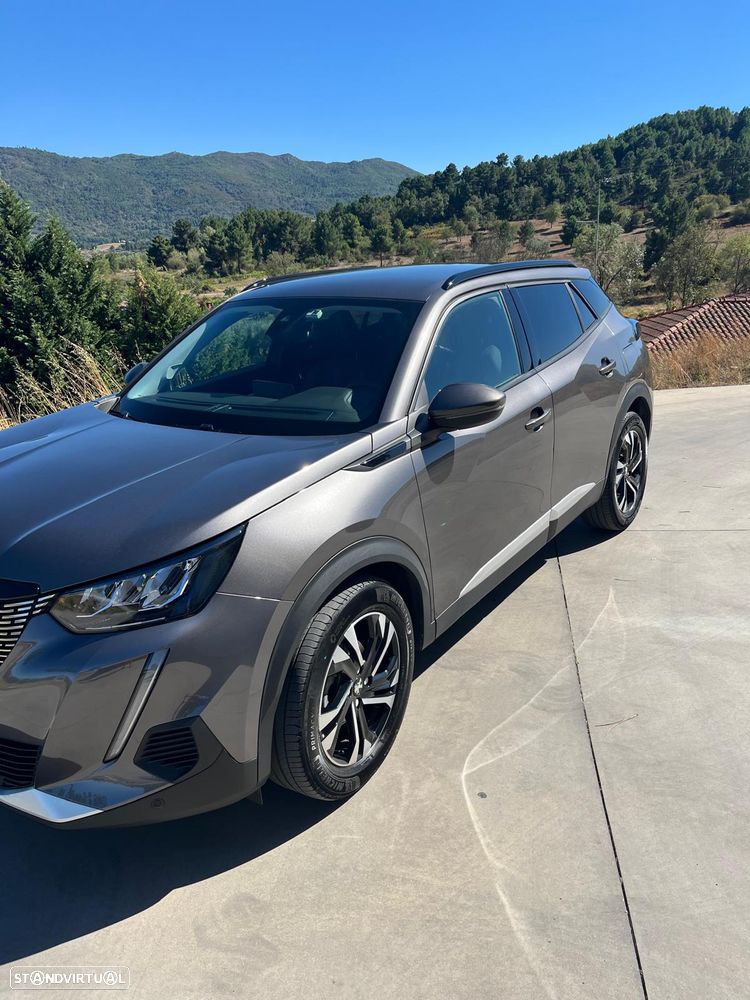 Peugeot 2008 1.2 PureTech Allure - 12
