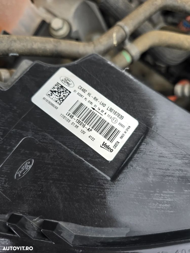 Ford Kuga 2.5 Duratec FHEV AWD Titanium X - 30