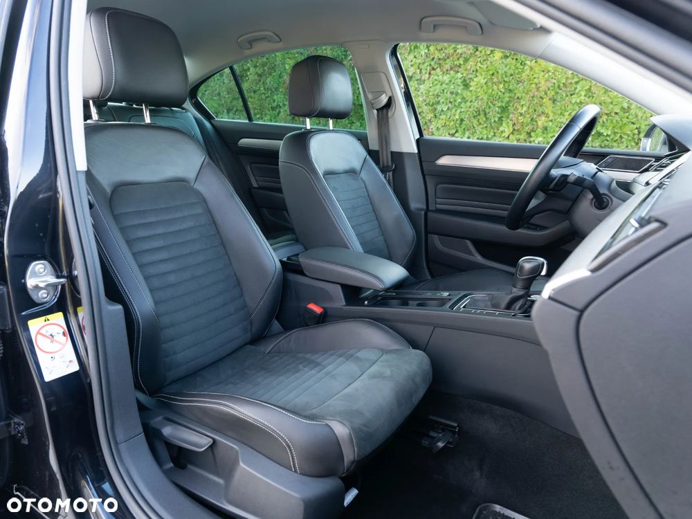 Volkswagen Passat 2.0 TSI 4Mot Elegance DSG - 21