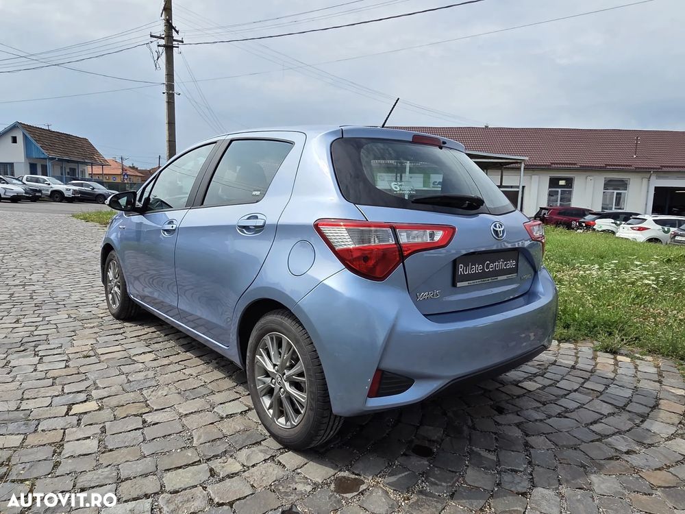 Toyota Yaris 1.5 VVT-i HSD Luna - 10