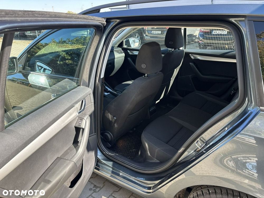 Skoda Octavia 1.5 TSI ACT Ambition DSG - 19