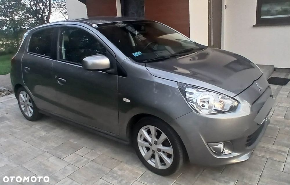 Mitsubishi Space Star - 9