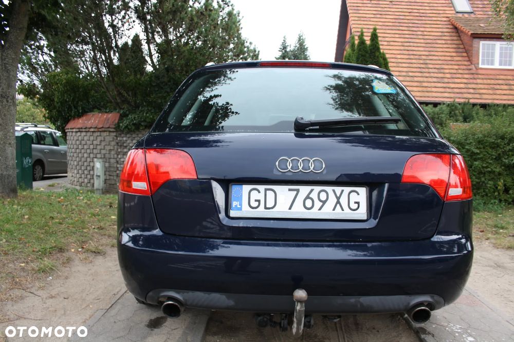 Audi A4 Avant - 4