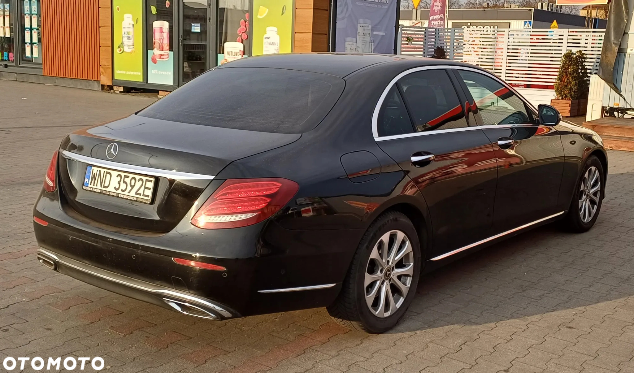 Mercedes-Benz Klasa E 220 d 4-Matic Business Edition 9G-TRONIC - 7