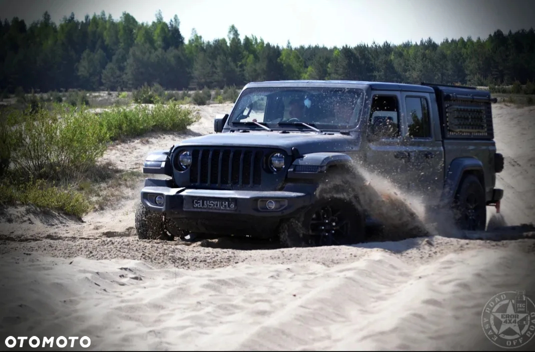 Jeep Gladiator - 10