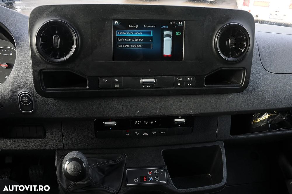 Mercedes-Benz Sprinter - 19