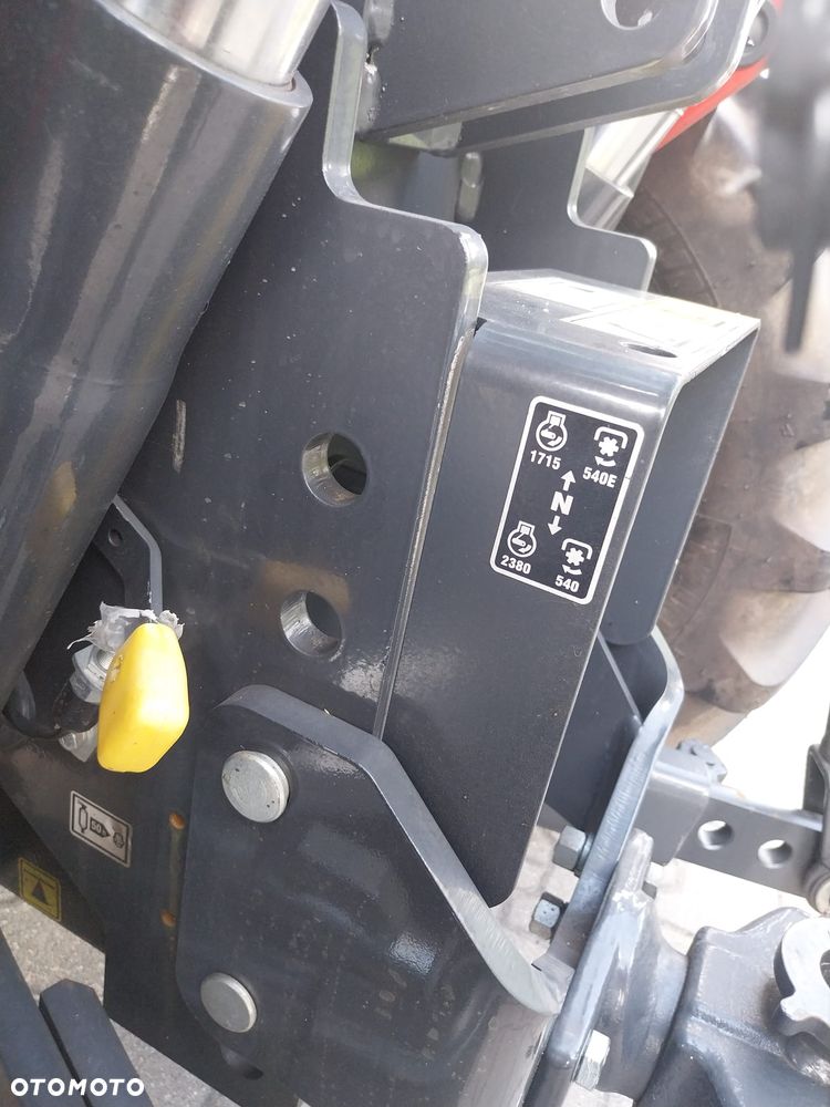 ANTONIO CARRARO TRX 5800 YANMAR 51,5KM Obracany kokpit i fotel 4 cylindry 2091cm3 - 11