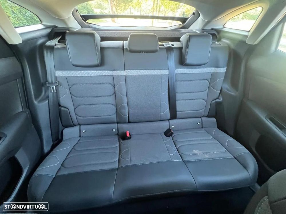 Citroën e-C4 136 PLUS - 22