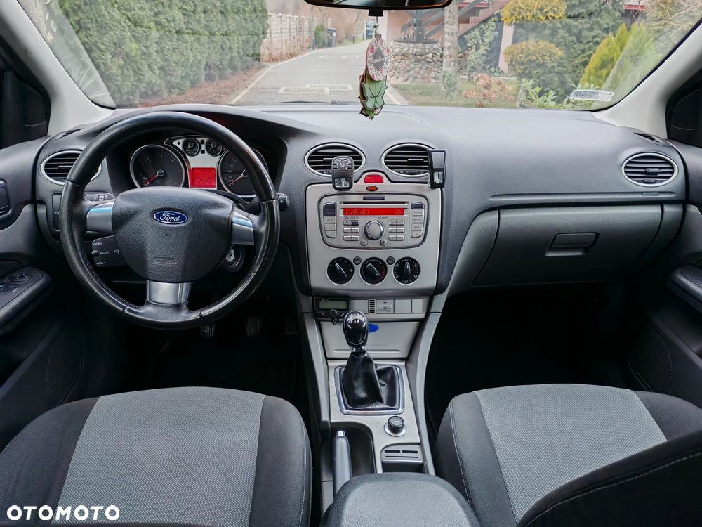 Ford Focus - 6