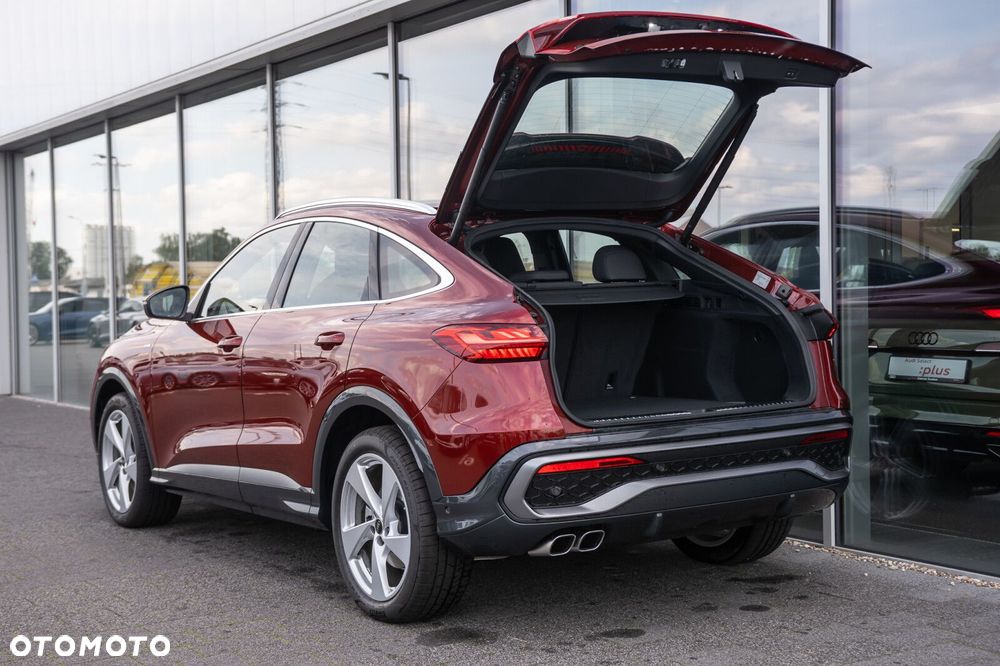 Audi Q5 Sportback - 8