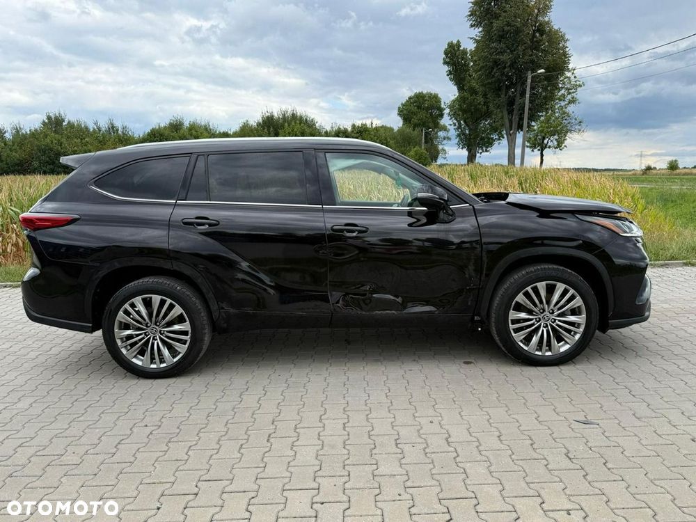 Toyota Highlander 2.5 Hybrid Executive - 7