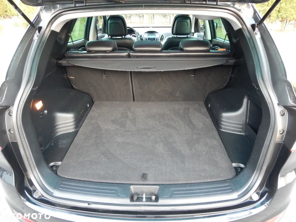 Hyundai ix35 2.0 2WD Style - 17