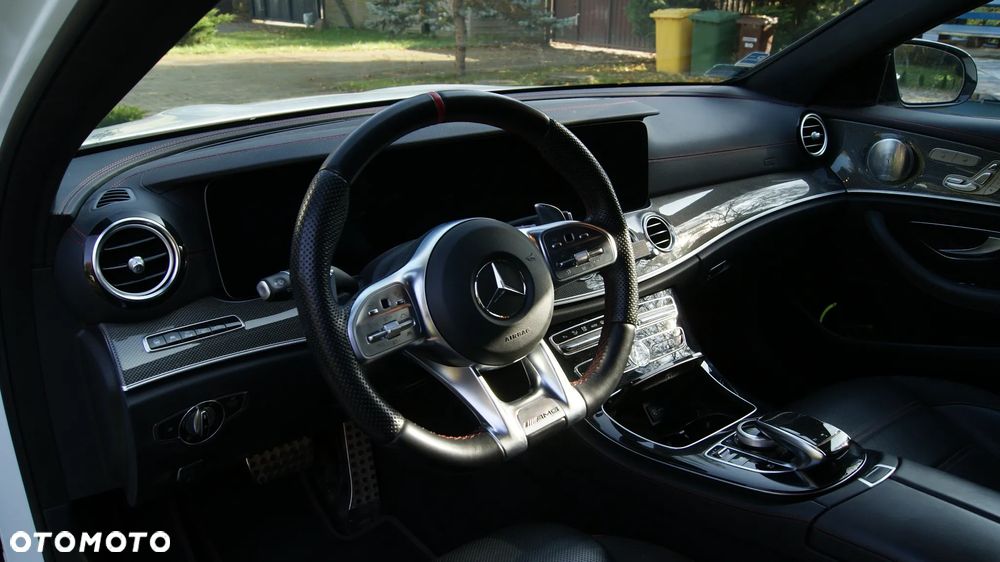 Mercedes-Benz Klasa E - 12