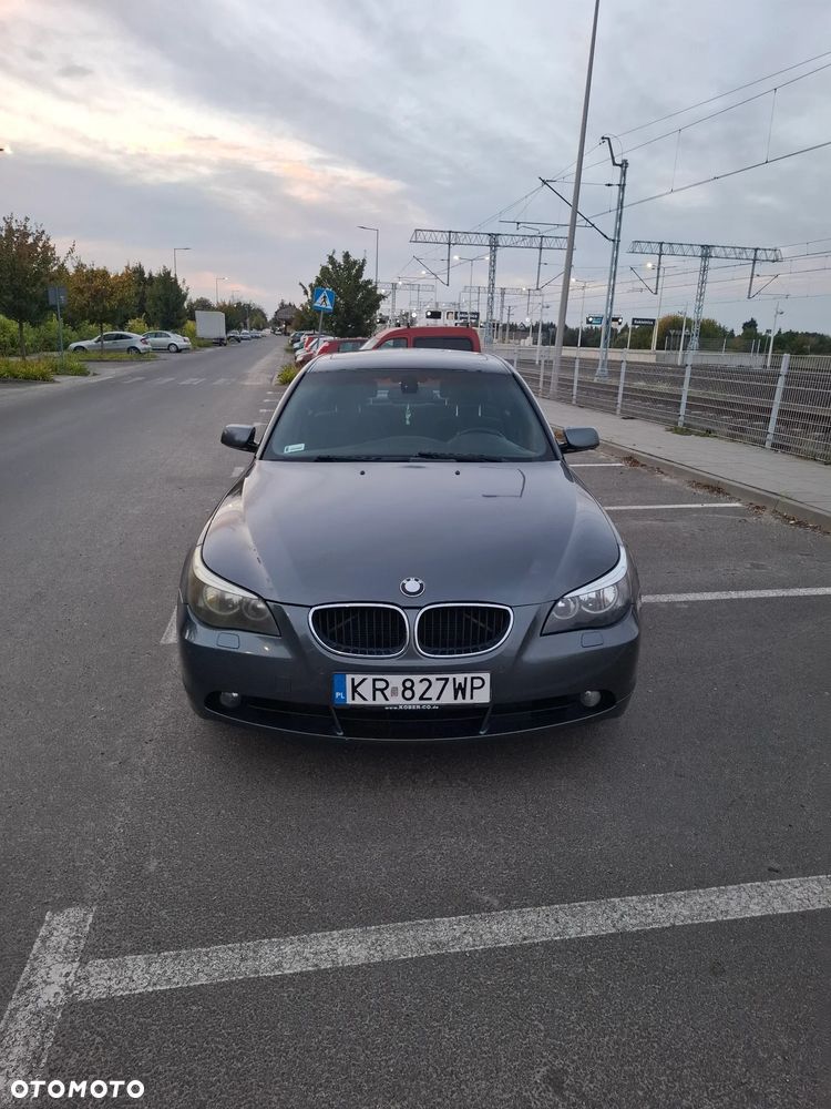 BMW Seria 5 520d - 1