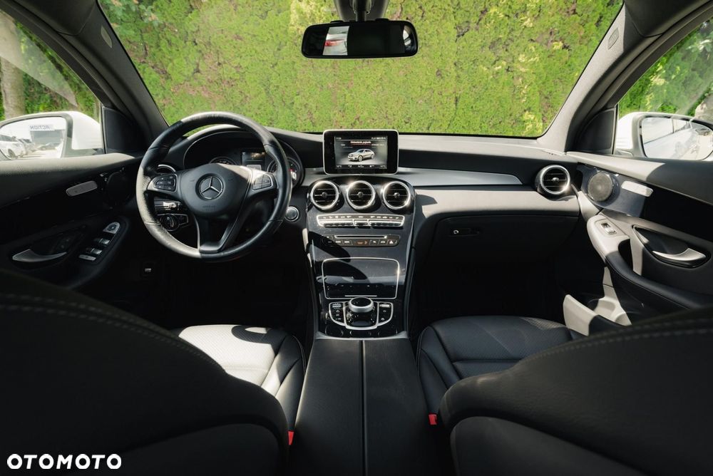 Mercedes-Benz GLC 220 d 4-Matic - 11