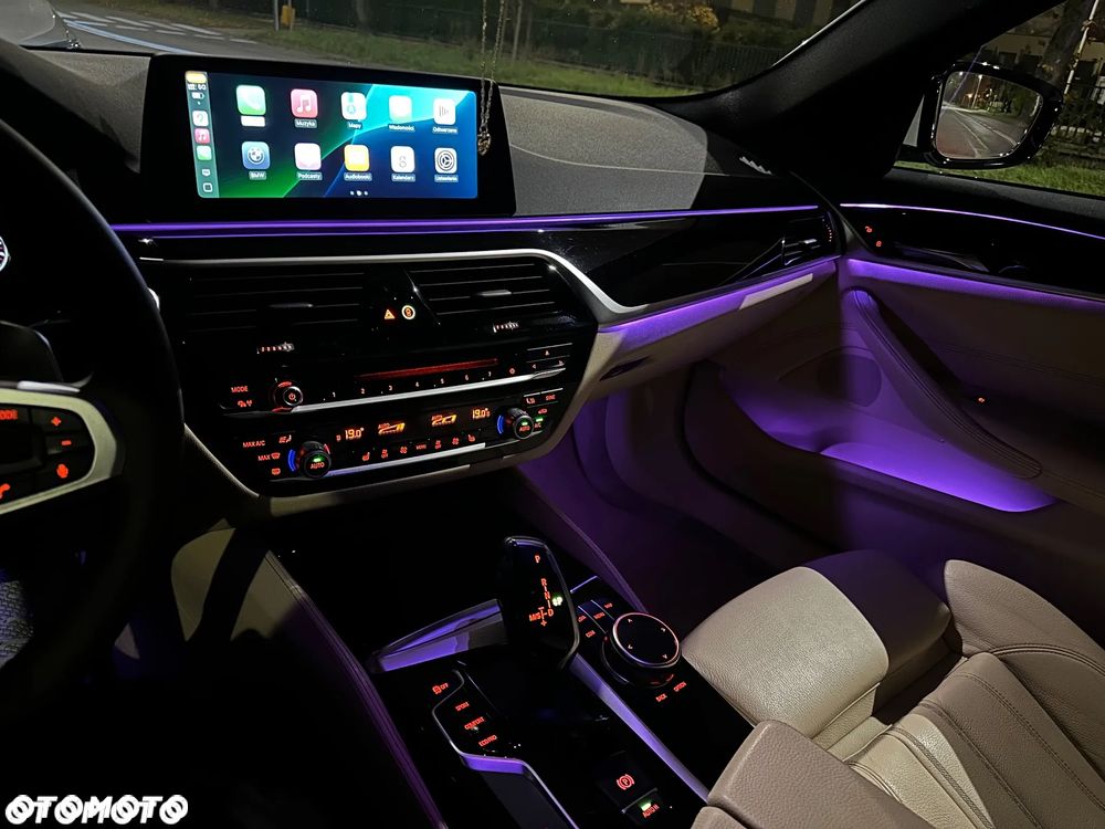 BMW Seria 5 520d xDrive Sport Line sport - 36