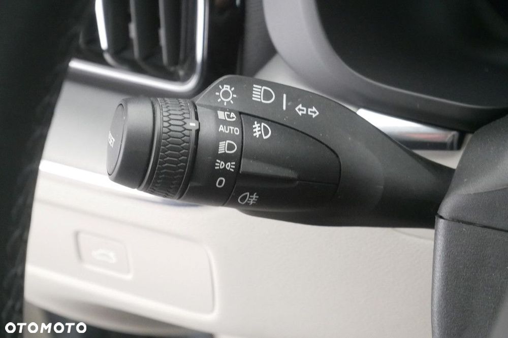 Volvo XC 60 - 27