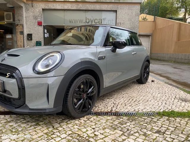 MINI 3 Portas Cooper SE Premium Classic - 40