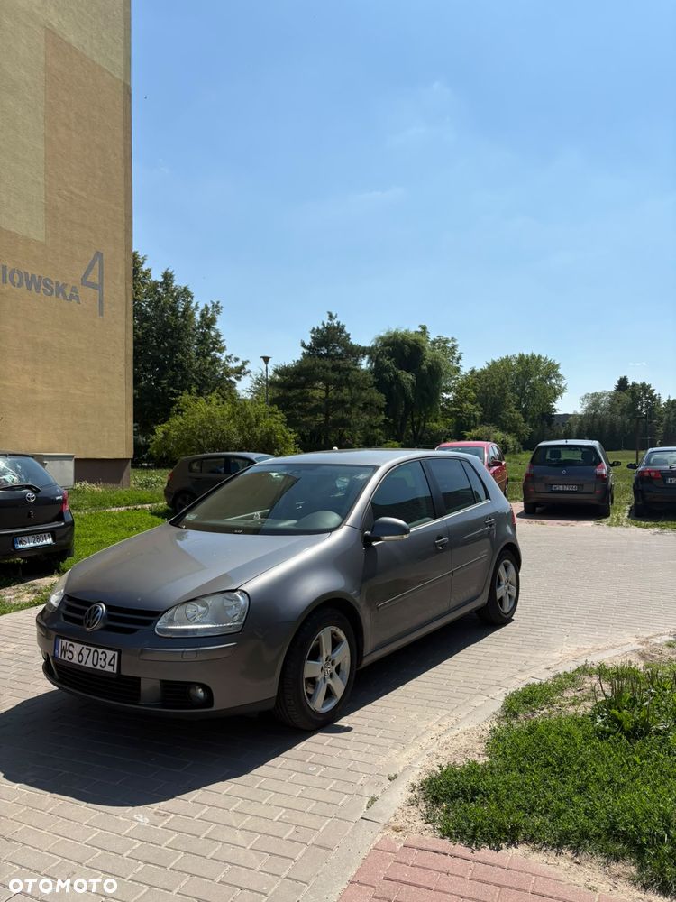 Volkswagen Golf 1.6 United - 2
