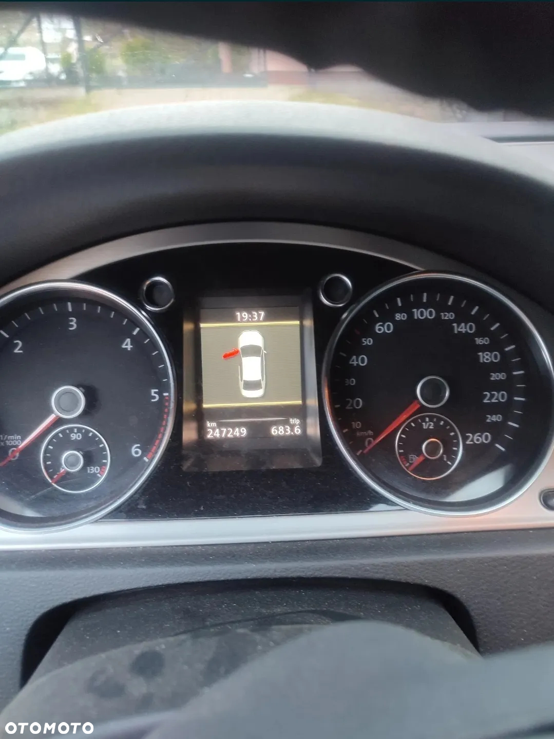 Volkswagen Passat 2.0 TDI 4Mot Highline DSG - 2