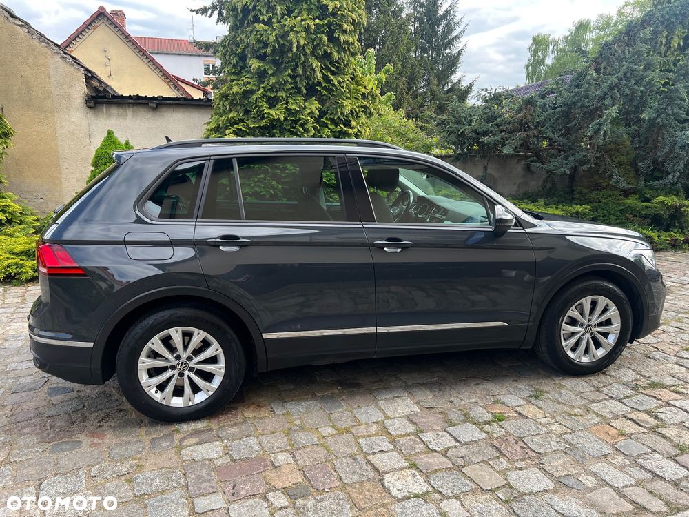 Volkswagen Tiguan 2.0 TDI SCR Life - 8