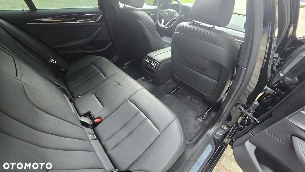 BMW Seria 5 - 11