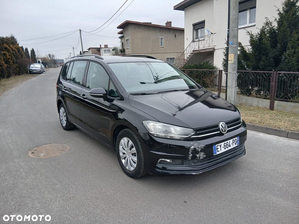 Volkswagen Touran 1.6 TDI BMT Trendline - 11