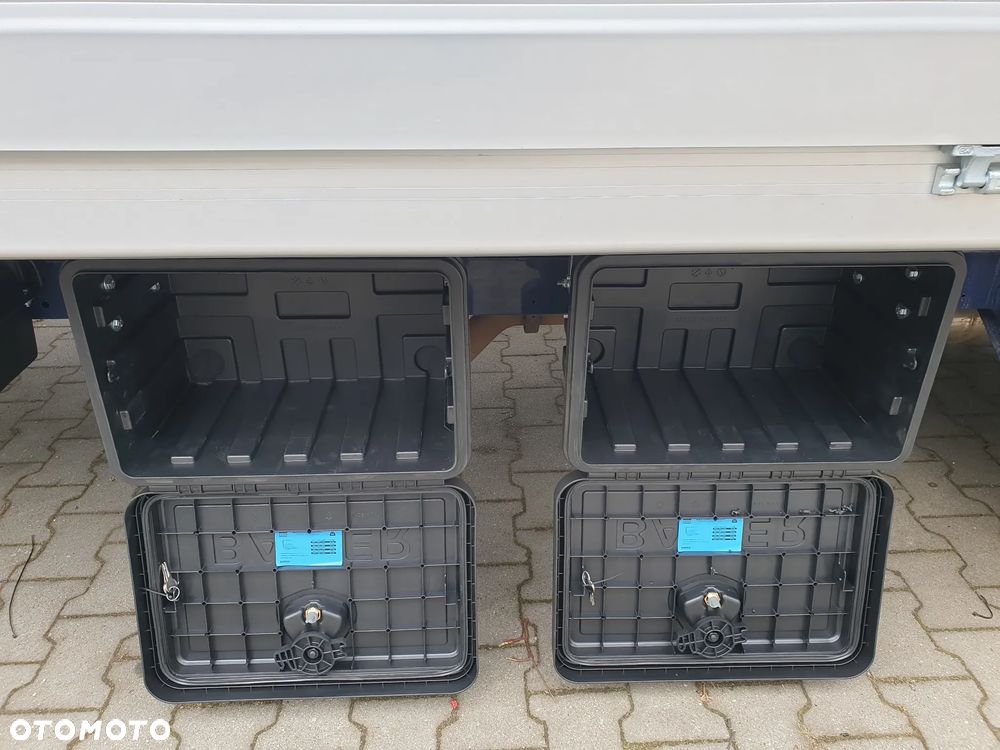 Mercedes-Benz Sprinter - 18