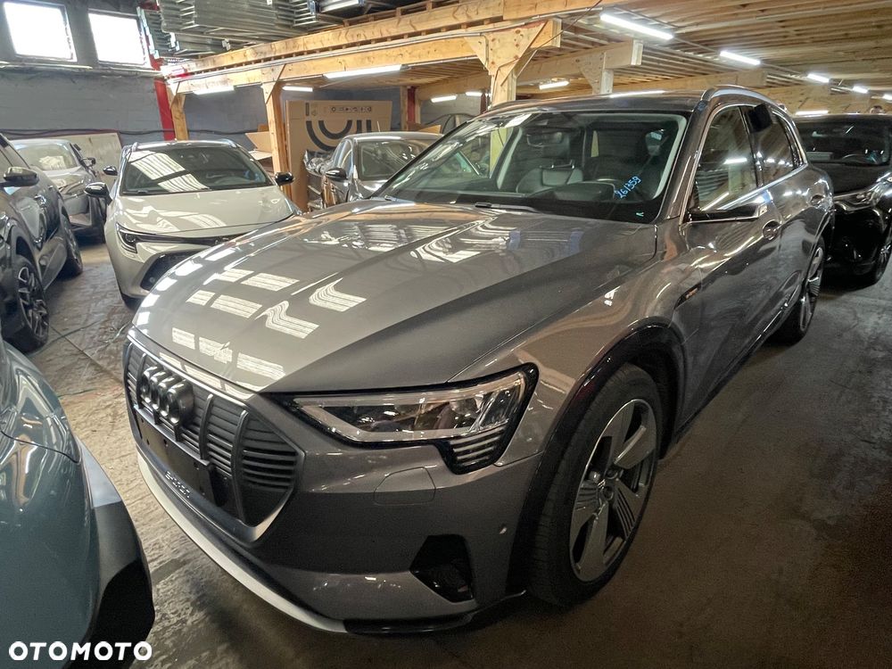 Audi Q6 e-tron - 2