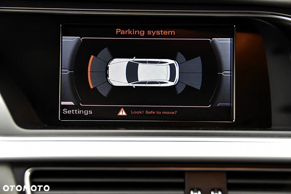 Audi A4 Avant 2.0 TDI Quattro S tronic - 24