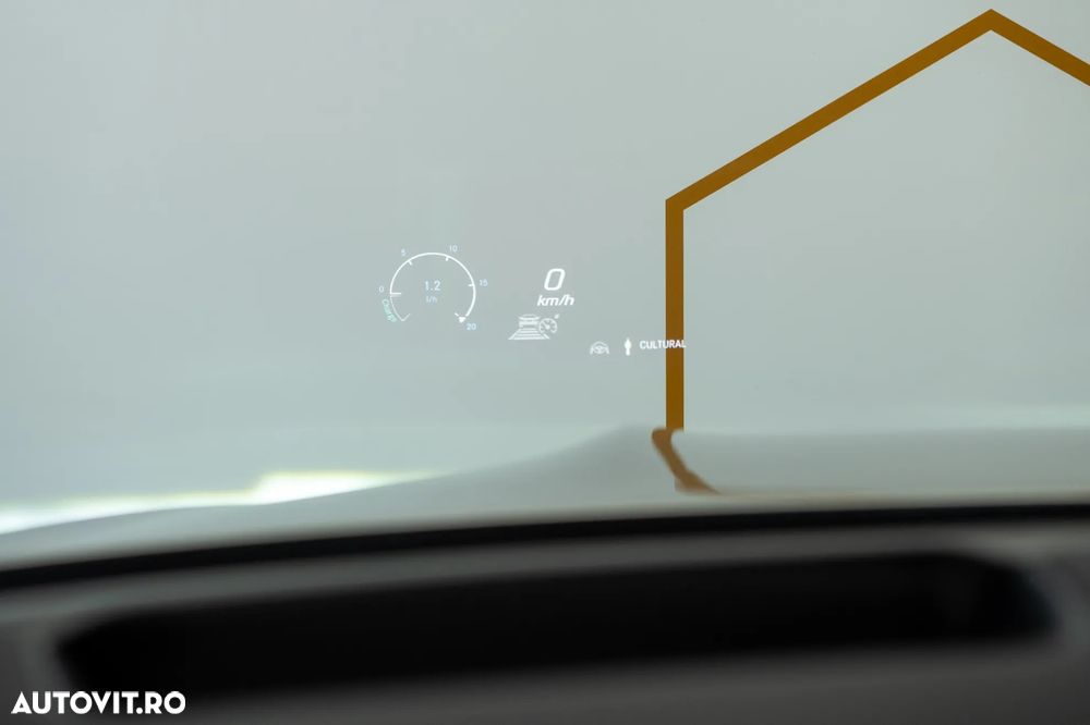 Mercedes-Benz GLS - 18