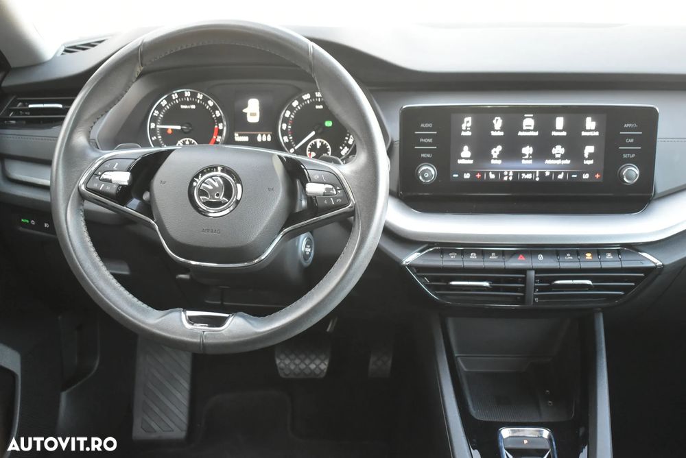 Skoda Octavia 2.0 TDI DSG Ambition - 20